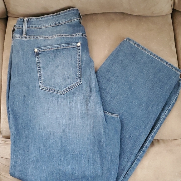 Gloria Vanderbilt Rail Straight Jeans 